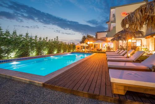Ixia Hotel | Maritina Apartments