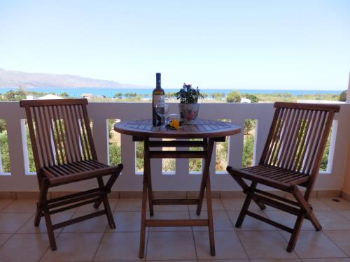 Tavronitis Apartment | Maro Suites