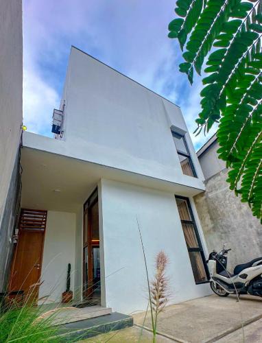 Dieng Villa | Martos house