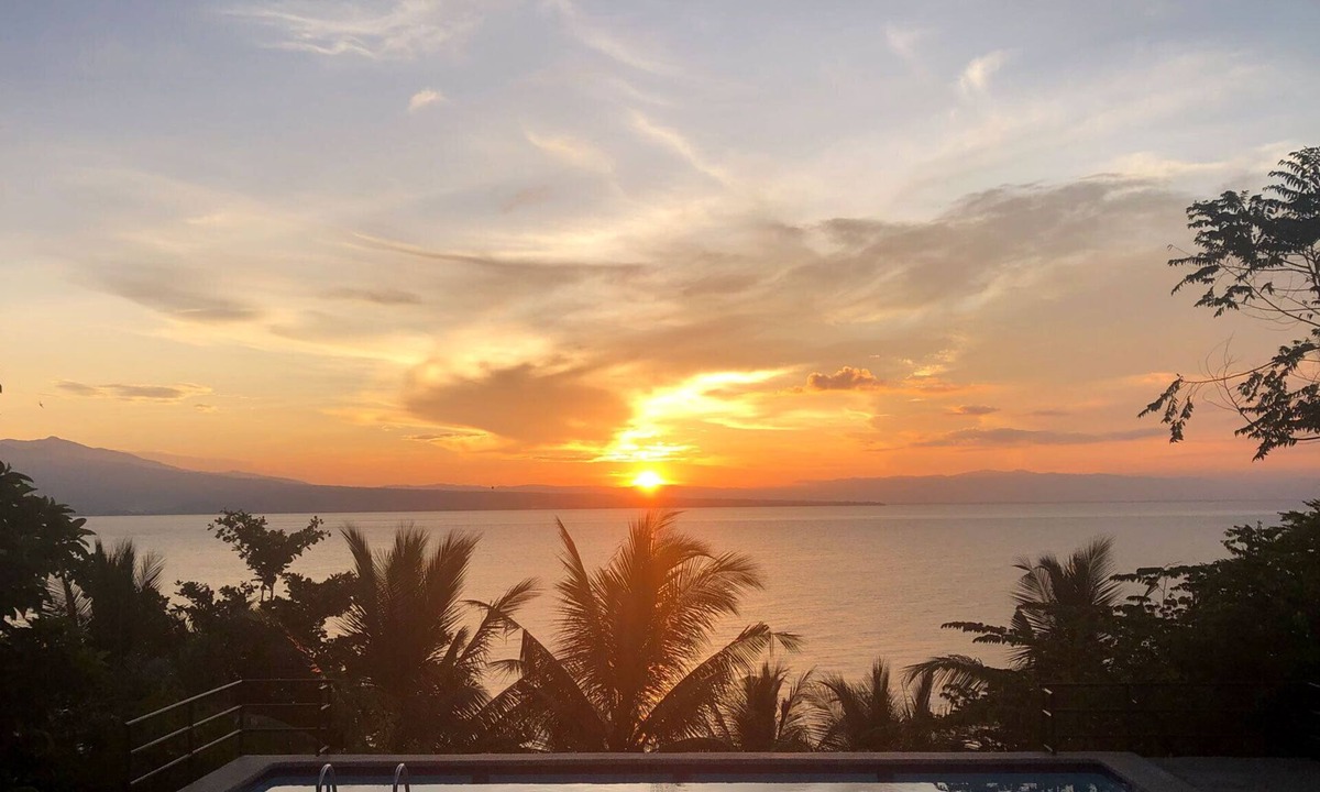 Santander Resort | Masayahin Dive Center and Cabanavillas