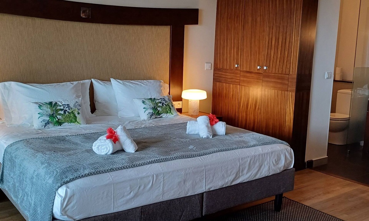 Arue Apartment | Matavai View - Premium Oceanfront Suite