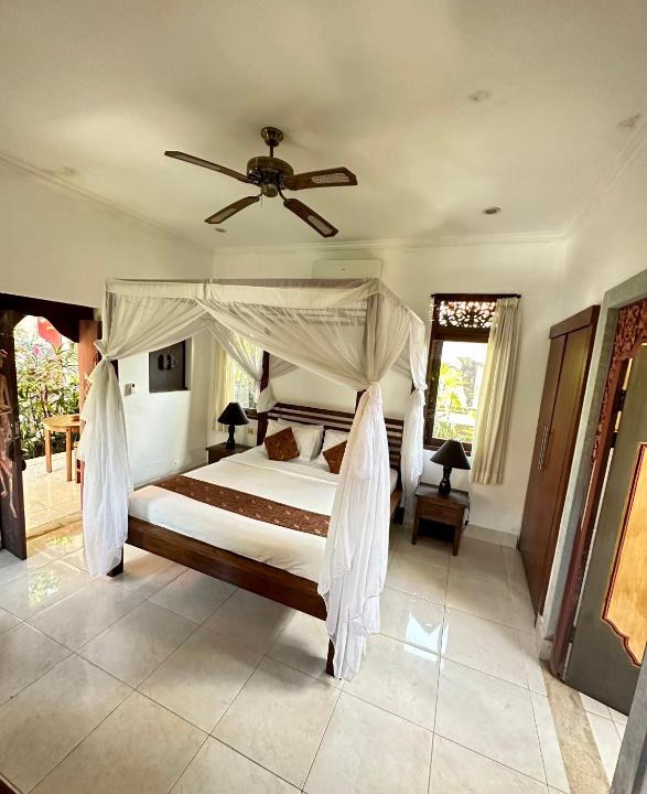Nyuh Kuning House | Mawa House