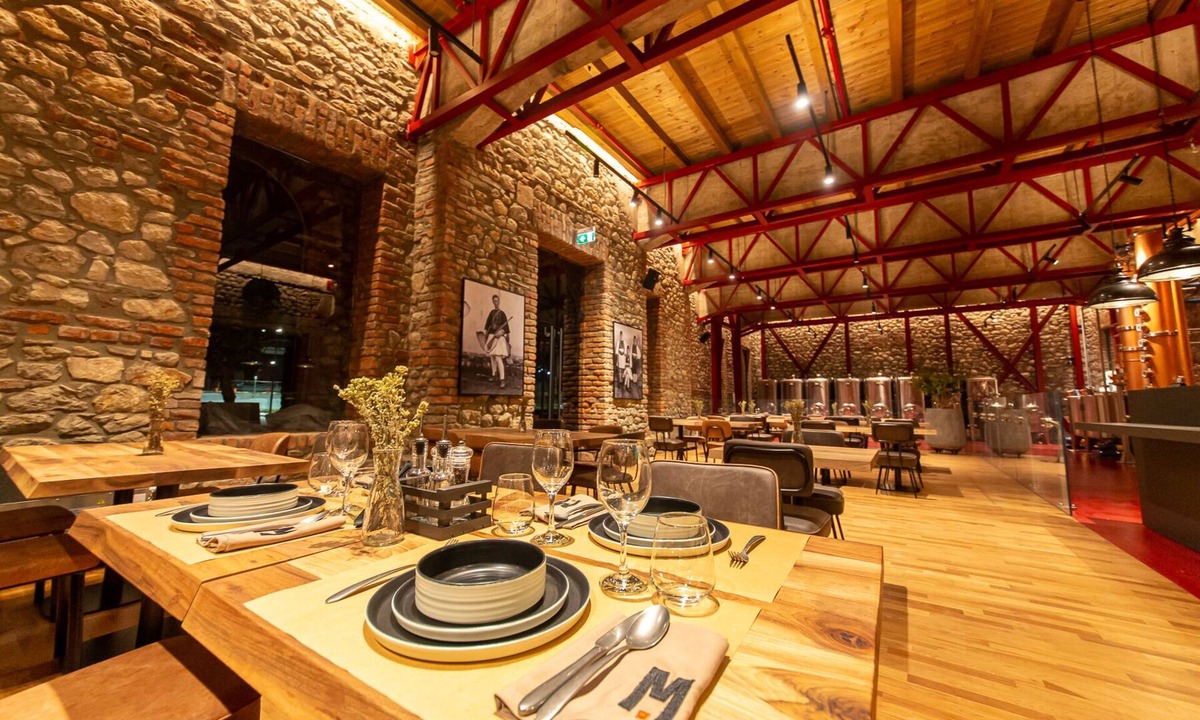 Leskovik Hotel | Melesin Distillery