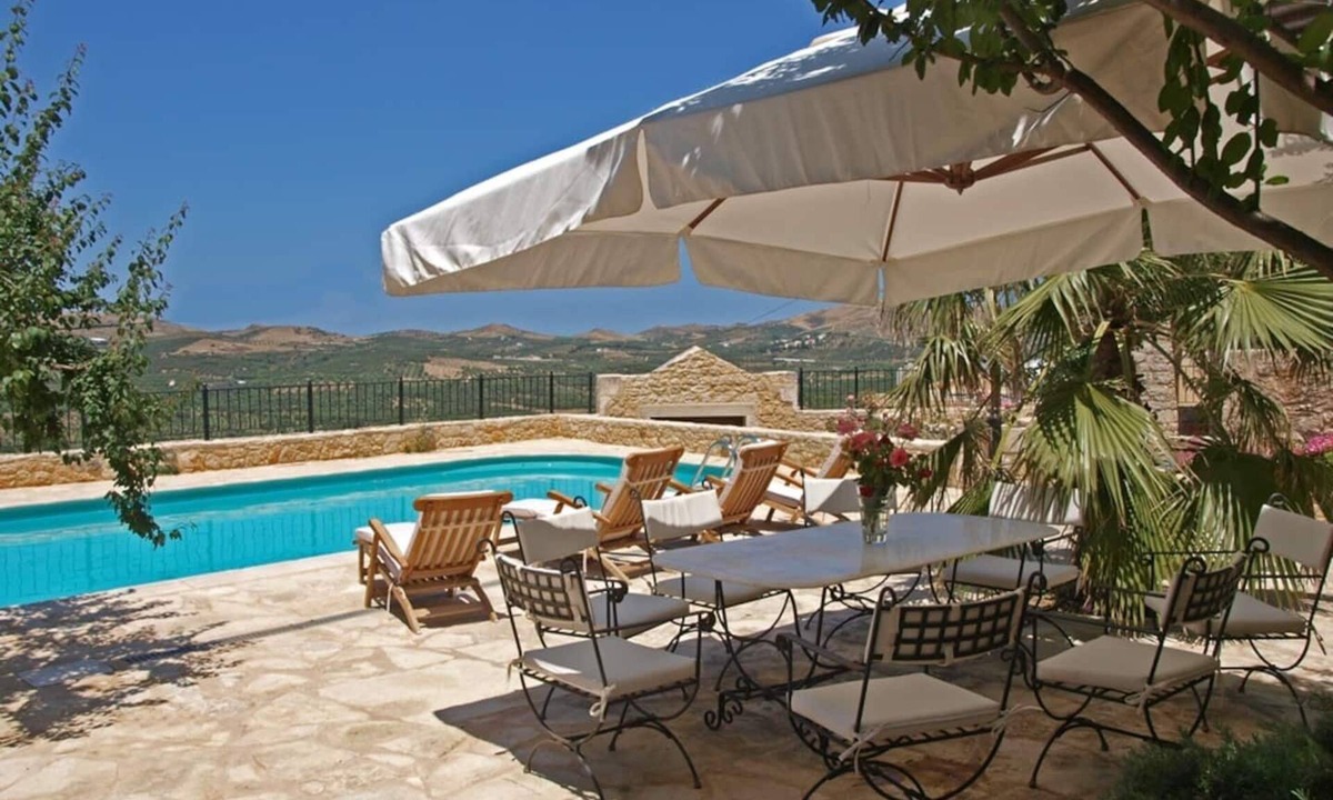 Roumeli Villa | Melina Stone Villa
