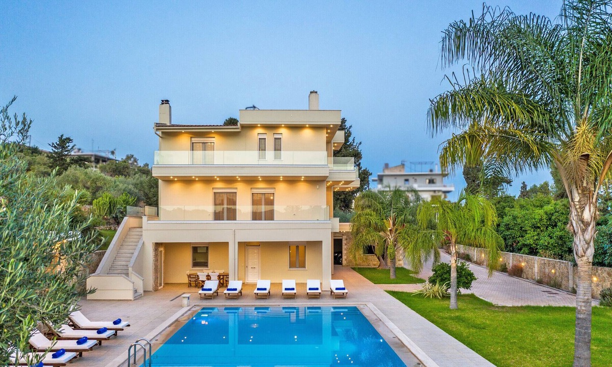 Souda Villa | Melitini villa ,near the beach and Chania town