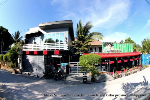 Santa Fe Hotel | Micky Santoro Hotel & Restaurant