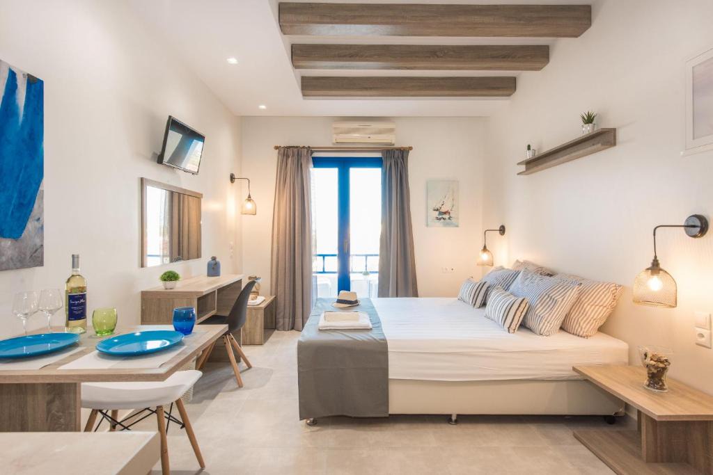 Agkisaras Apartment | Mikes Beach Lux