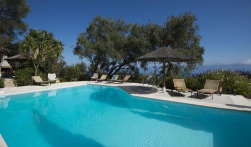 Magazia Apartment | Mill Suites - Loggos