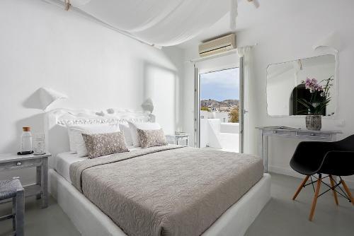 Adamas Hotel | Milos Hotel