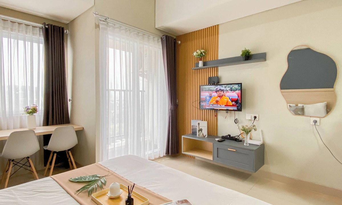 Kedungmanggu Apartment | Minimalist Studio Apartment Royal Sentul Park