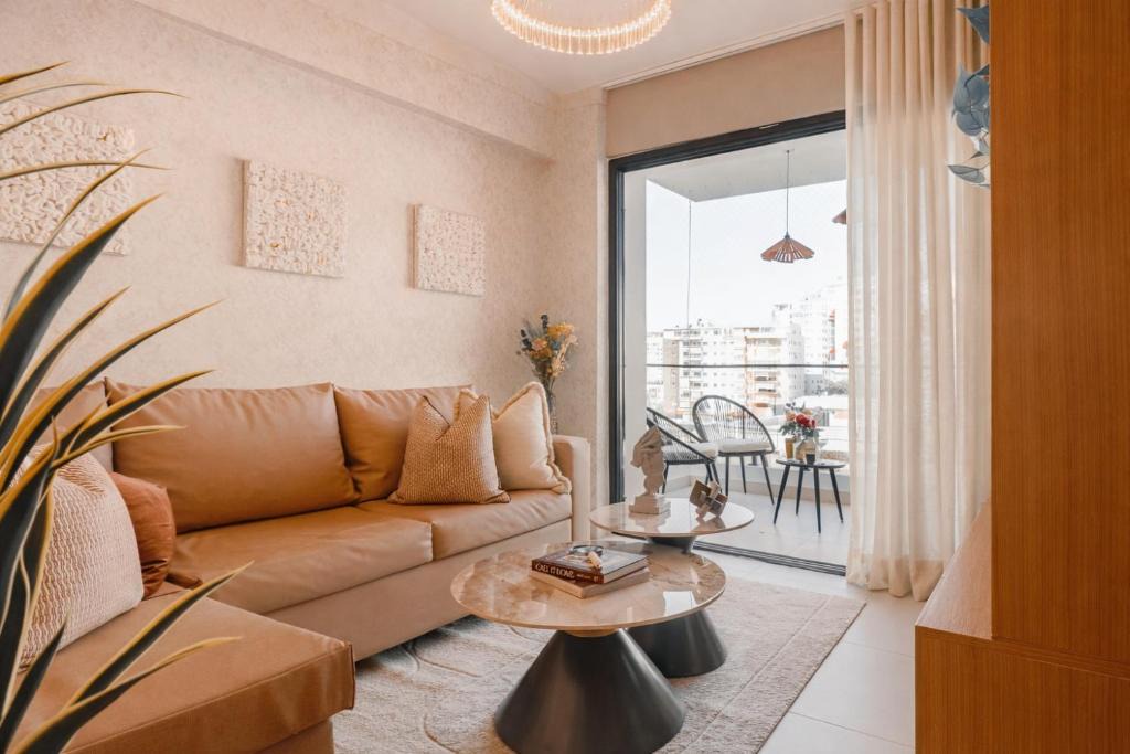 Evaristo Morales Apartment | Modern 2BR in Evaristo Morales with Pool Gym and Balcony