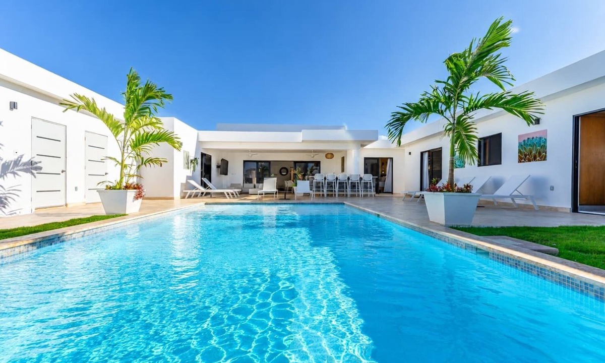 Sosua House | Modern 5-Suite Villa · Pool · Gated Community