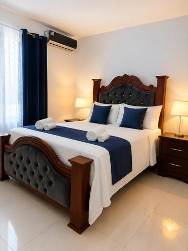 La Caleta Apartment | Modern Cozy 2 bedrooms Apartment with Stylish Patio