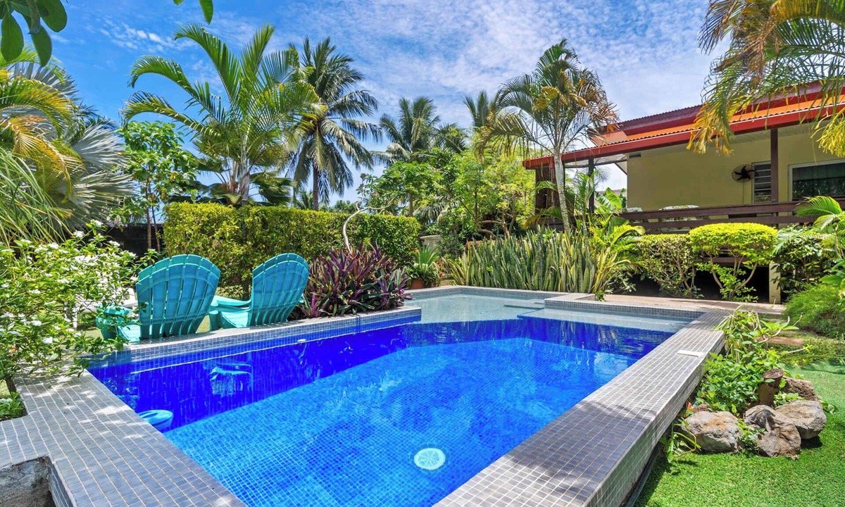 Moorea-Maiao House | Modern Villa with Pool & Garden