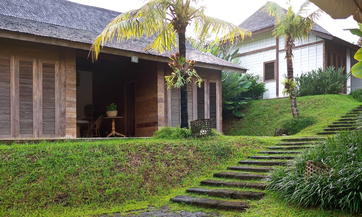Tibubeneng Cottage | Modern Wooden House in Canggu Resort