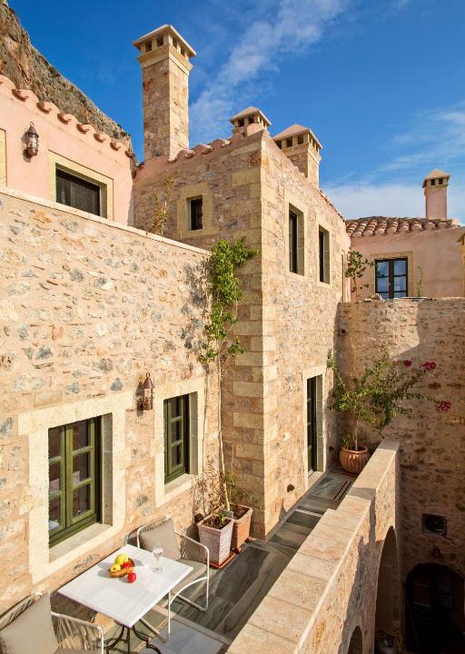 Monemvasia Hotel | Moni Emvasis Luxury Suites