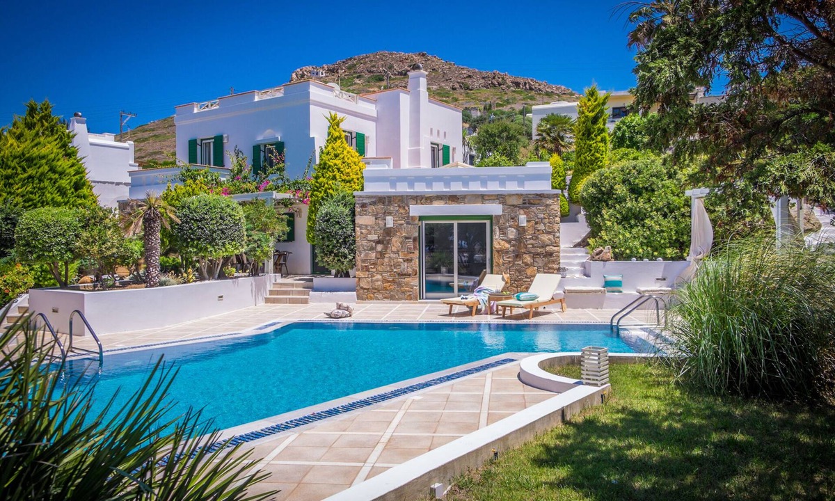 Stelida Villa | Montana Sea View Villa in Naxos