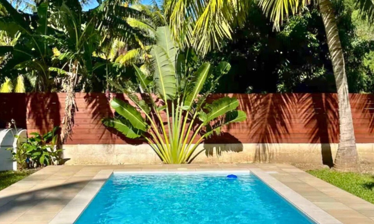 Pihaena House | MOOREA - Coconut Pool House 4