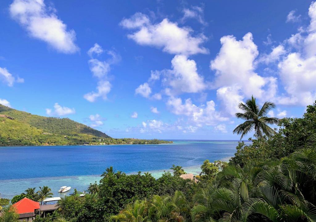 Cook's Bay Apartment | MOOREA - PaoPao Cottage