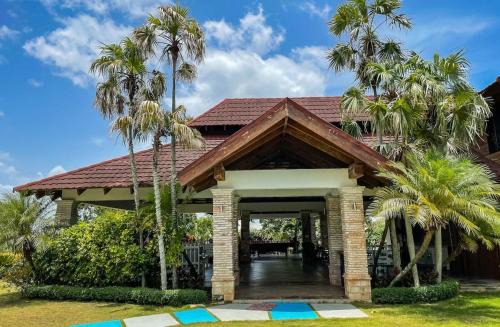 Santiago Province Villa | Mountain Paradise Pool Wi-fi Las Charcas