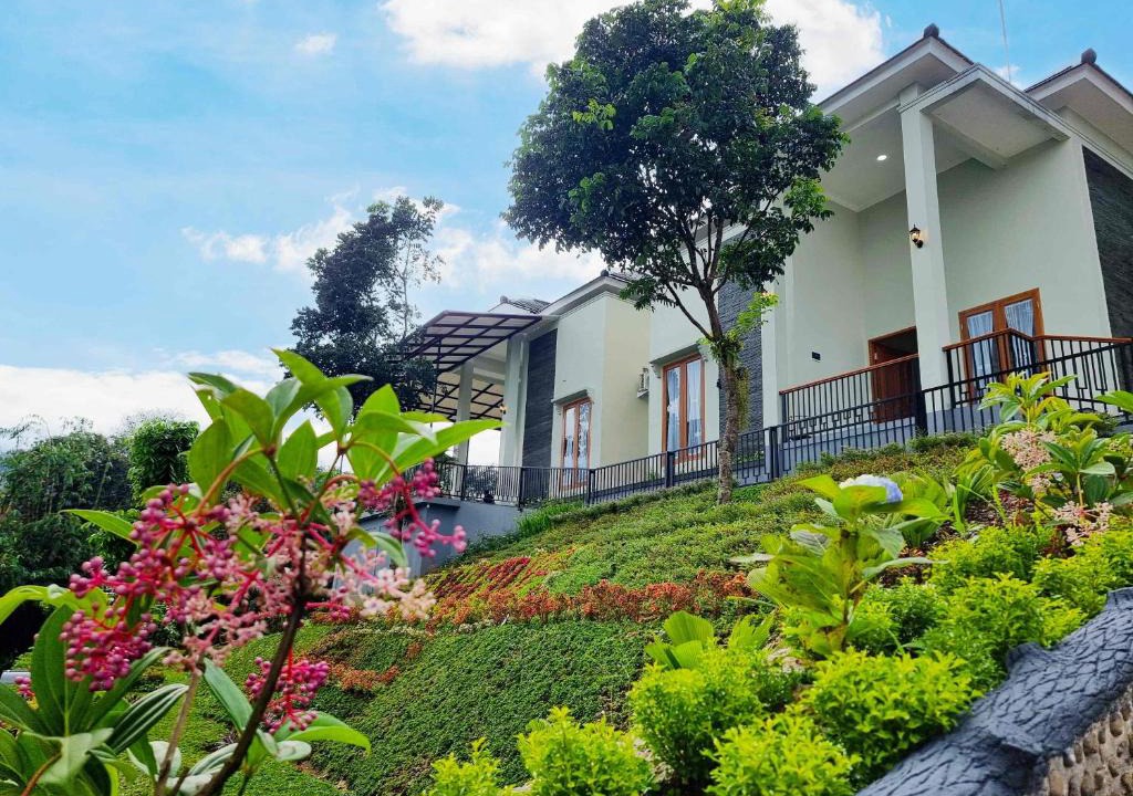 Pancawati Villa | Moya Villa & Resto