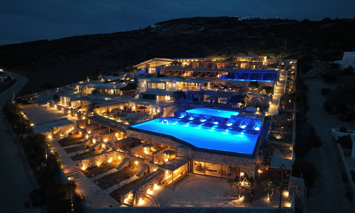 Nea Cryssi Akti Hotel | Mythic Paros