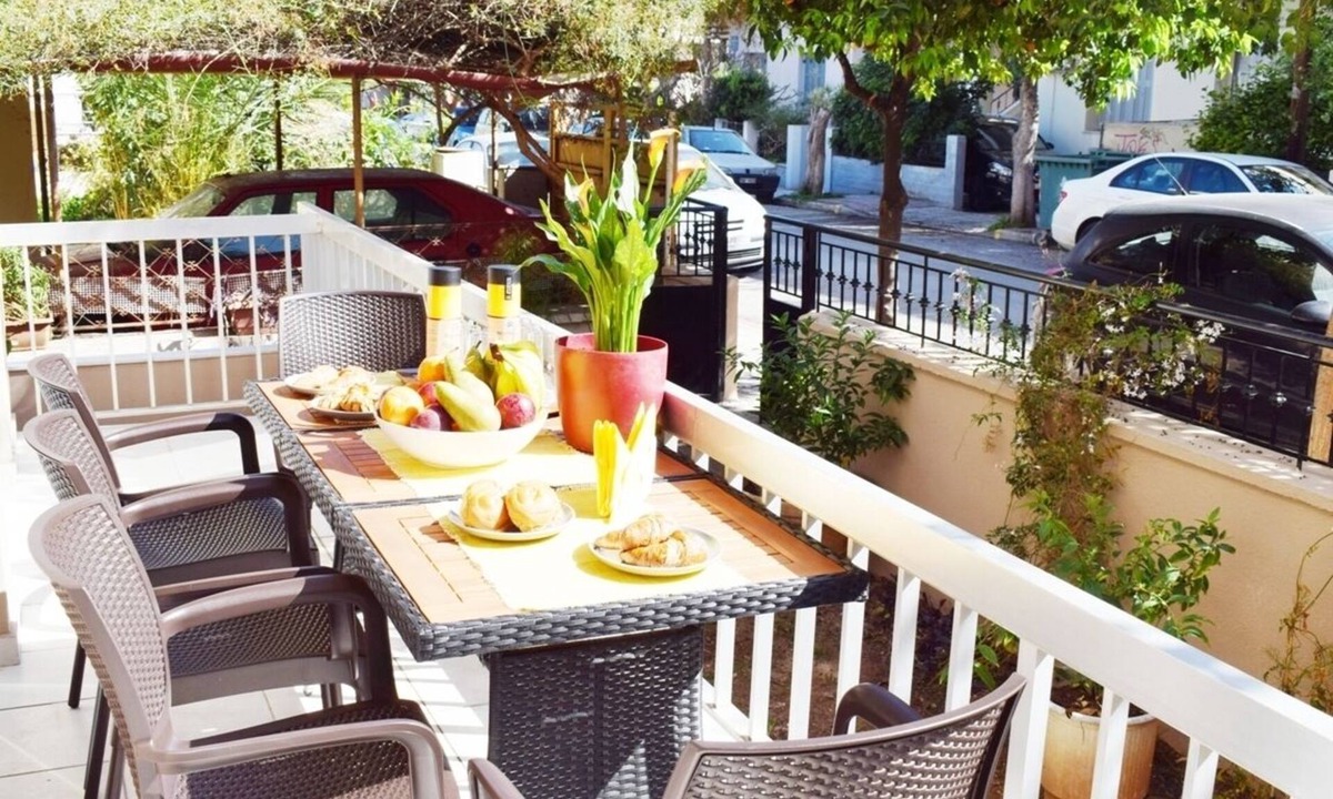 Chania Town House | NAMA -Central Vacation rental with free parking only 900m far from Venetian Port