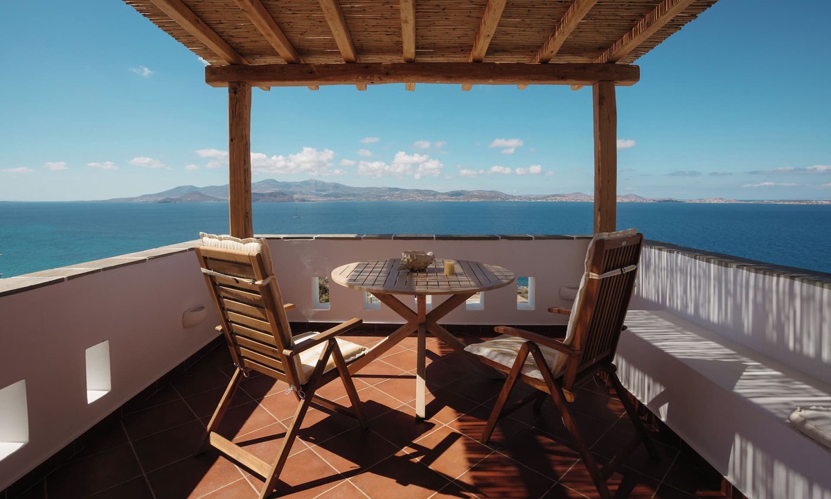 Stelida Villa | Naxian Sky Villa Aegean Sunset Hilltop Bliss with Jacuzzi/Hot Tub