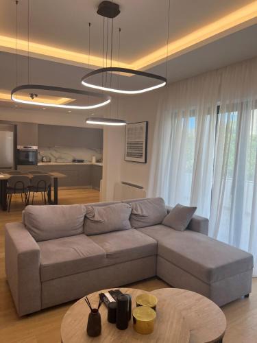 Vari-Voula-Vouliagmeni Apartment | New apartment