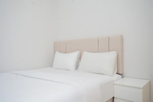 Ciputat Apartment | Nice and Modern Studio at Transpark Bintaro Apartment By Travelio