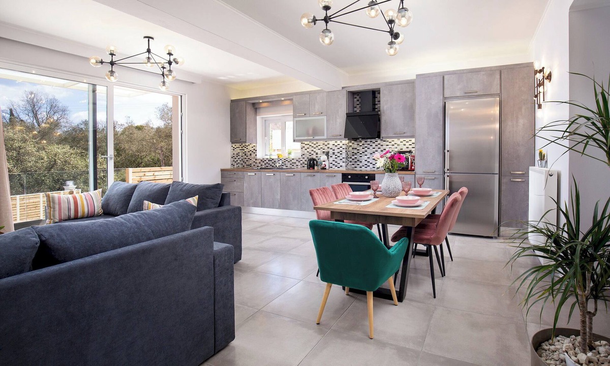 Gazatika House | Nightingale Luxury Suites-Agis suite-private pool