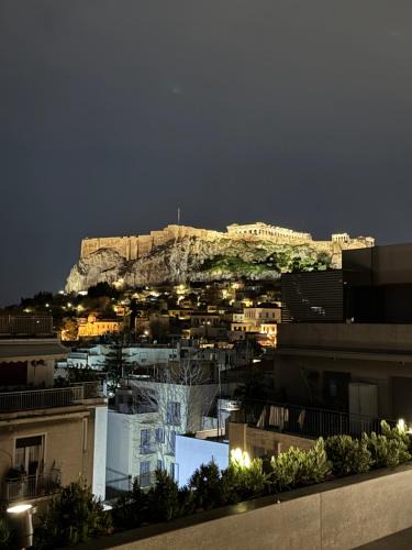 Plaka Hotel | NOOS Acropolis