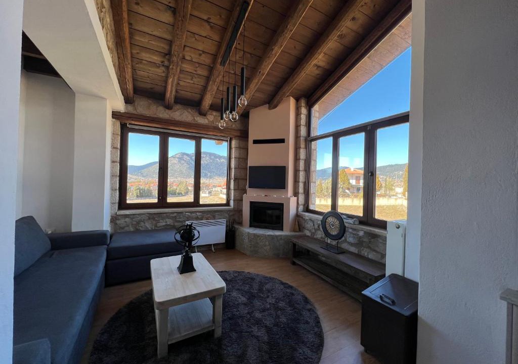 Distomo-Arachova-Antikyra Ski Chalet | North Chalet