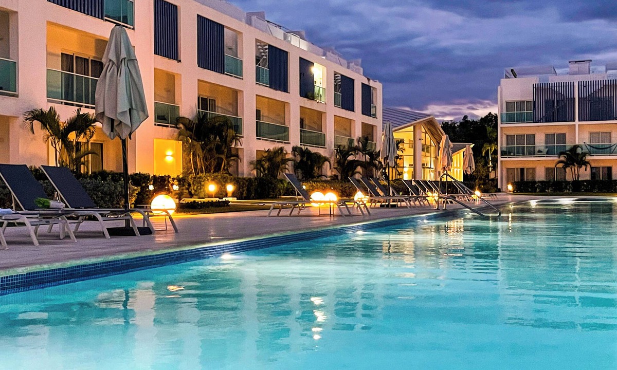 Bavaro Condo | Ocean beach & pool, stunning 2 Bed, 2 Bathroom cozy apartment -gated secure area