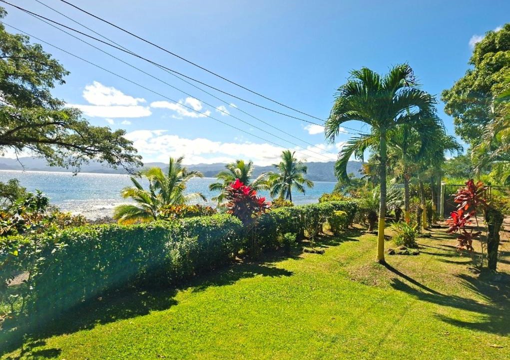Savusavu Villa | Ocean Breeze Villa
