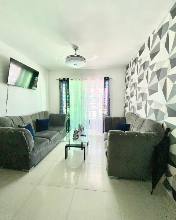 Ensanche Isabelita Apartment | Ocean wave ground floor