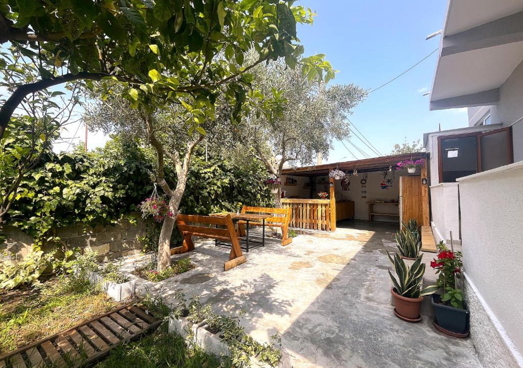 Vlore Hostel | Old Beach Vlora Hostel