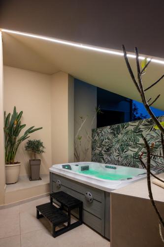 Stalida Apartment | Olea Blue Suite