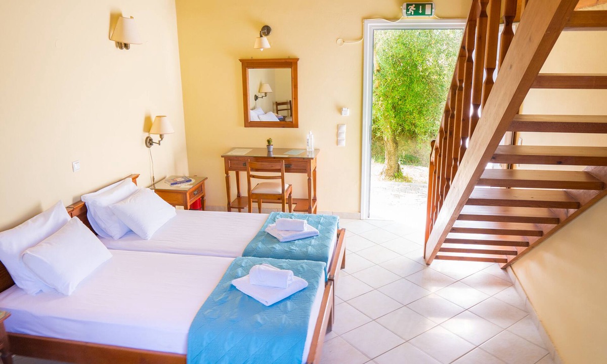 Lixouri House | Olive Trees Garden Lixouri
