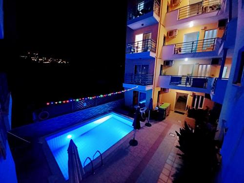 Hersonissos Centre Apartment | Famous Sporting Event Star