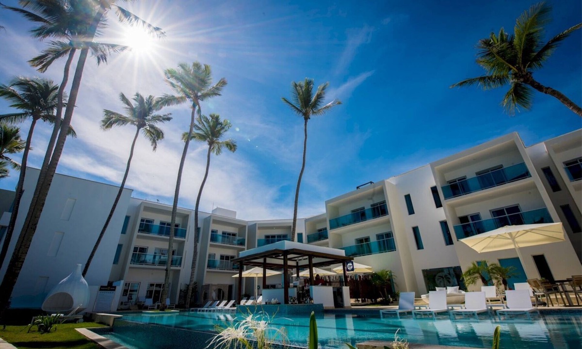 Cabarete Apartment | Outstanding 2 Bedroom Apartment, Pool View (B)
