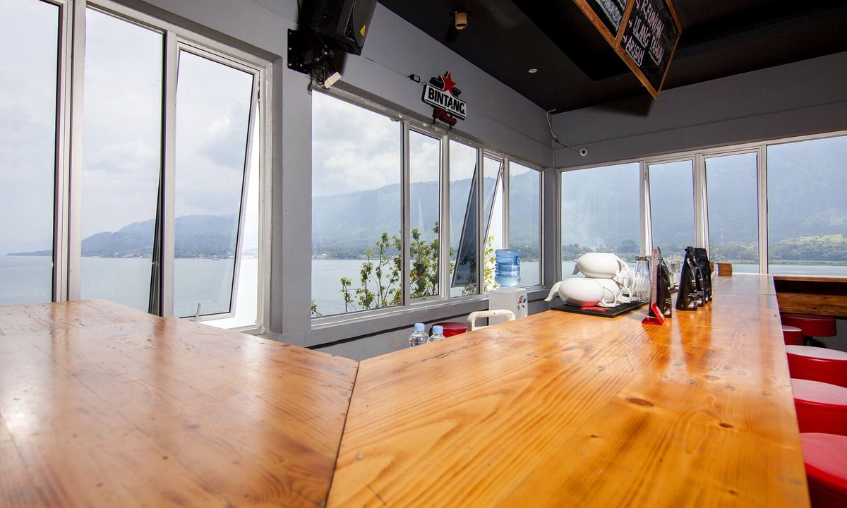 Simanindo Bed & Breakfast | OYO 1812 Dg Inn
