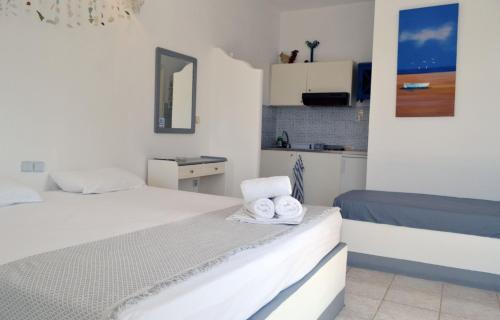 Milos Apartment | Paleochori Studios