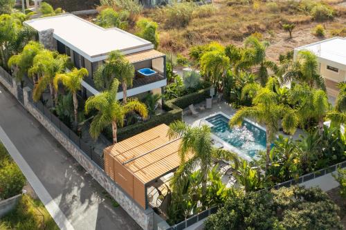 Petaloudes Apartment | Palmeral Luxury Suites