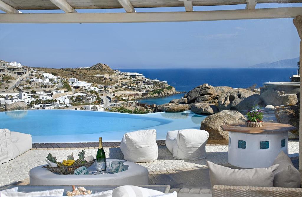 Paradise Villa | Paraga Scorpios area Villa 1 "7min WALK TO BEACH" by Calypso Sunset Villas