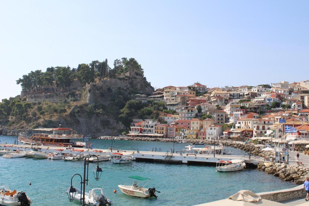 Parga House | PARALIA Stoudios