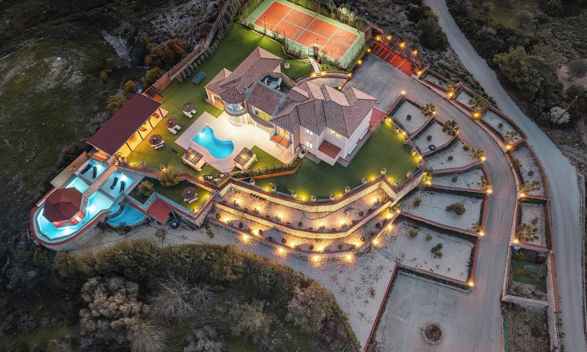 Kolymbia Villa | Paramithia Villa with Private Pool
