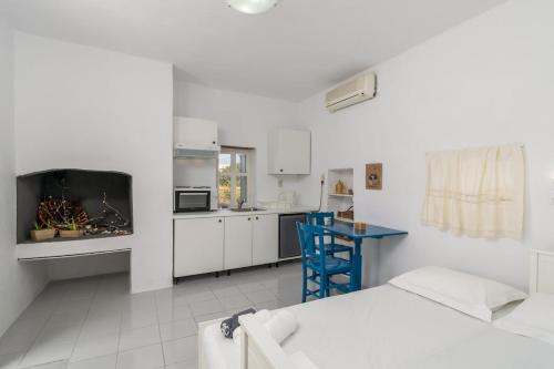Adamas House | Paraspori