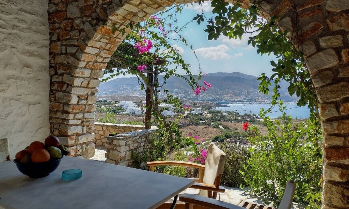 Krotiri House | Parian Beach House with Pool Access, walk to the Beach