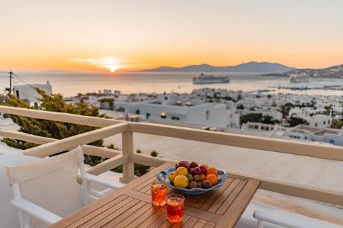 Drafaki Hotel | Pelican Hotel